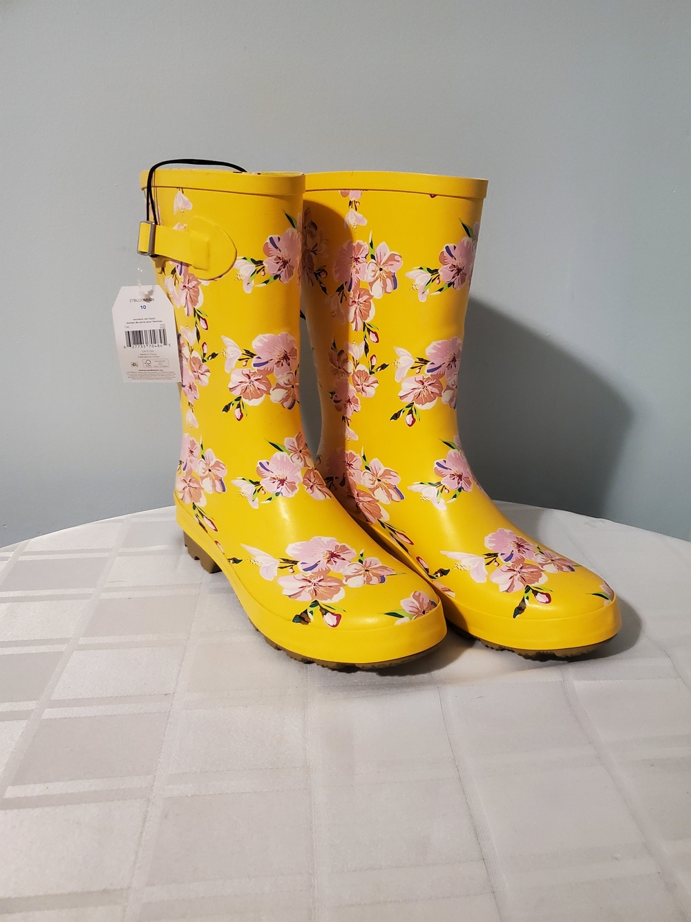 Time and Tru Yellow Floral Women's Rain Boots